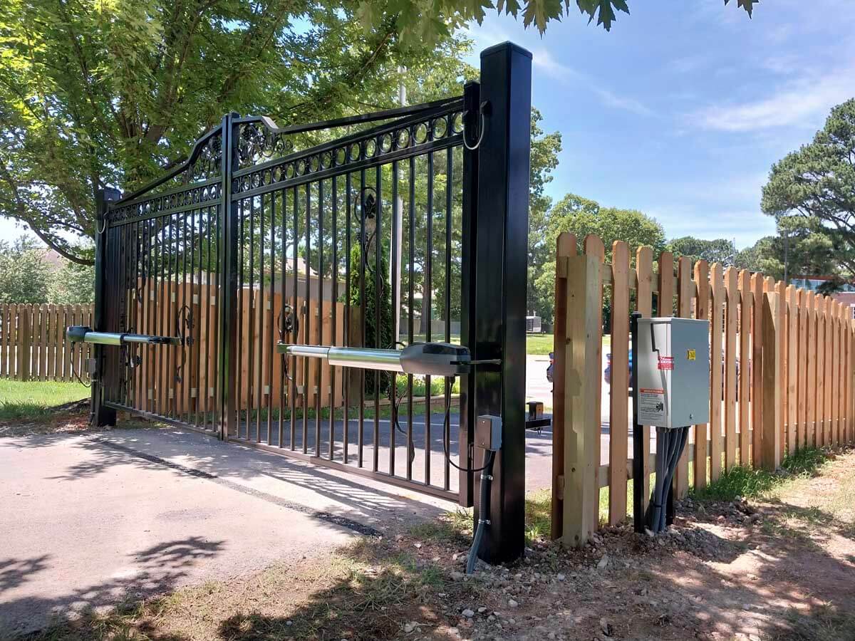Automated entry gate installation by Thomas Fence in Fayetteville, Arkansas
