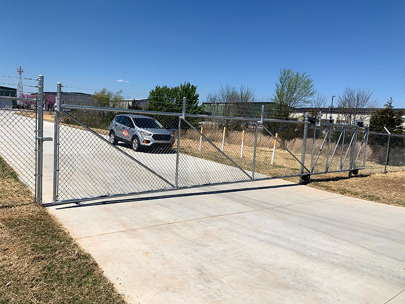 Chain link security fence — Thomas Fence, Bentonville, Arkansas