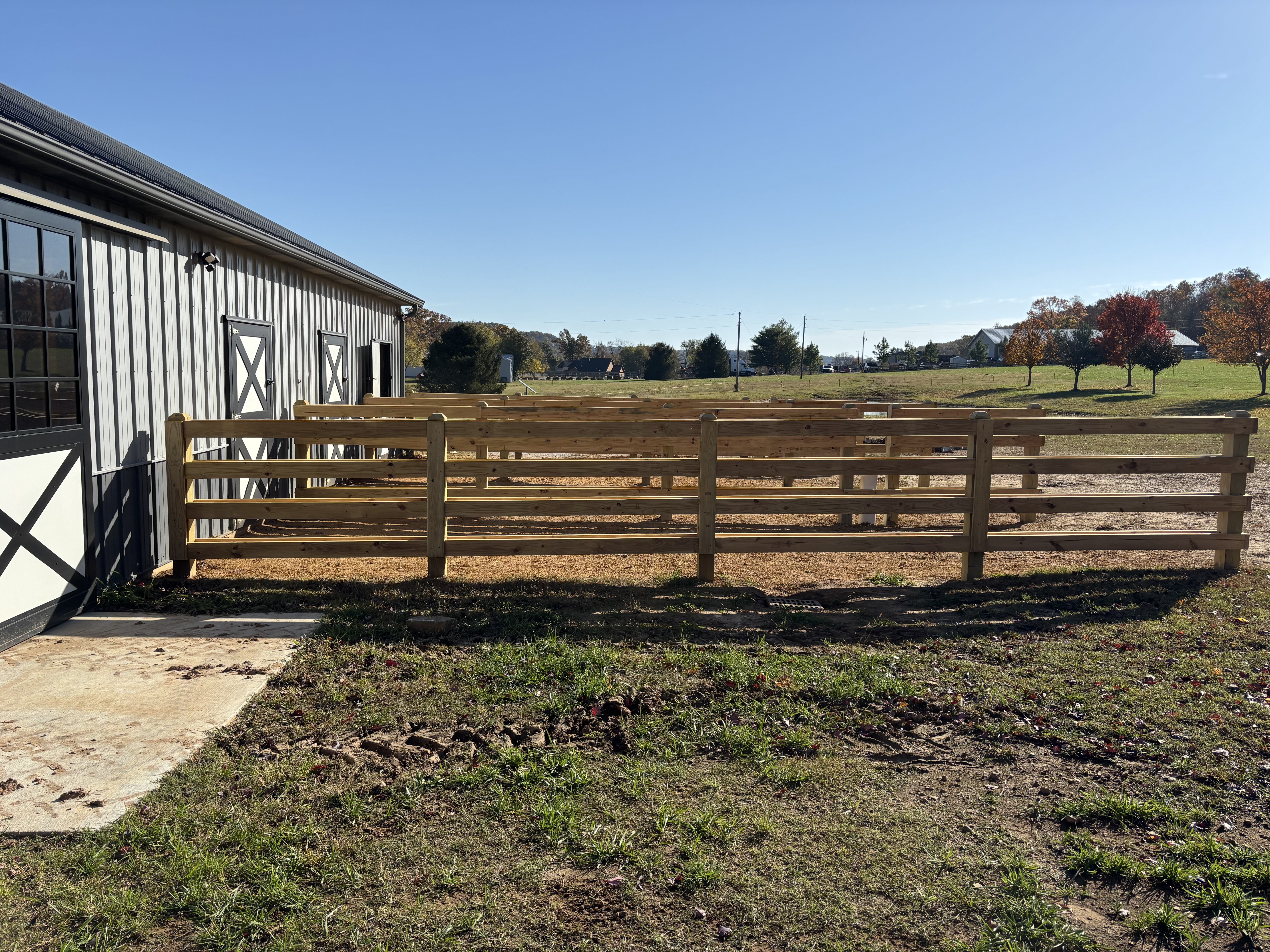 Horse corral fence installed by Thomas Fence in Bentonville, Arkansas
