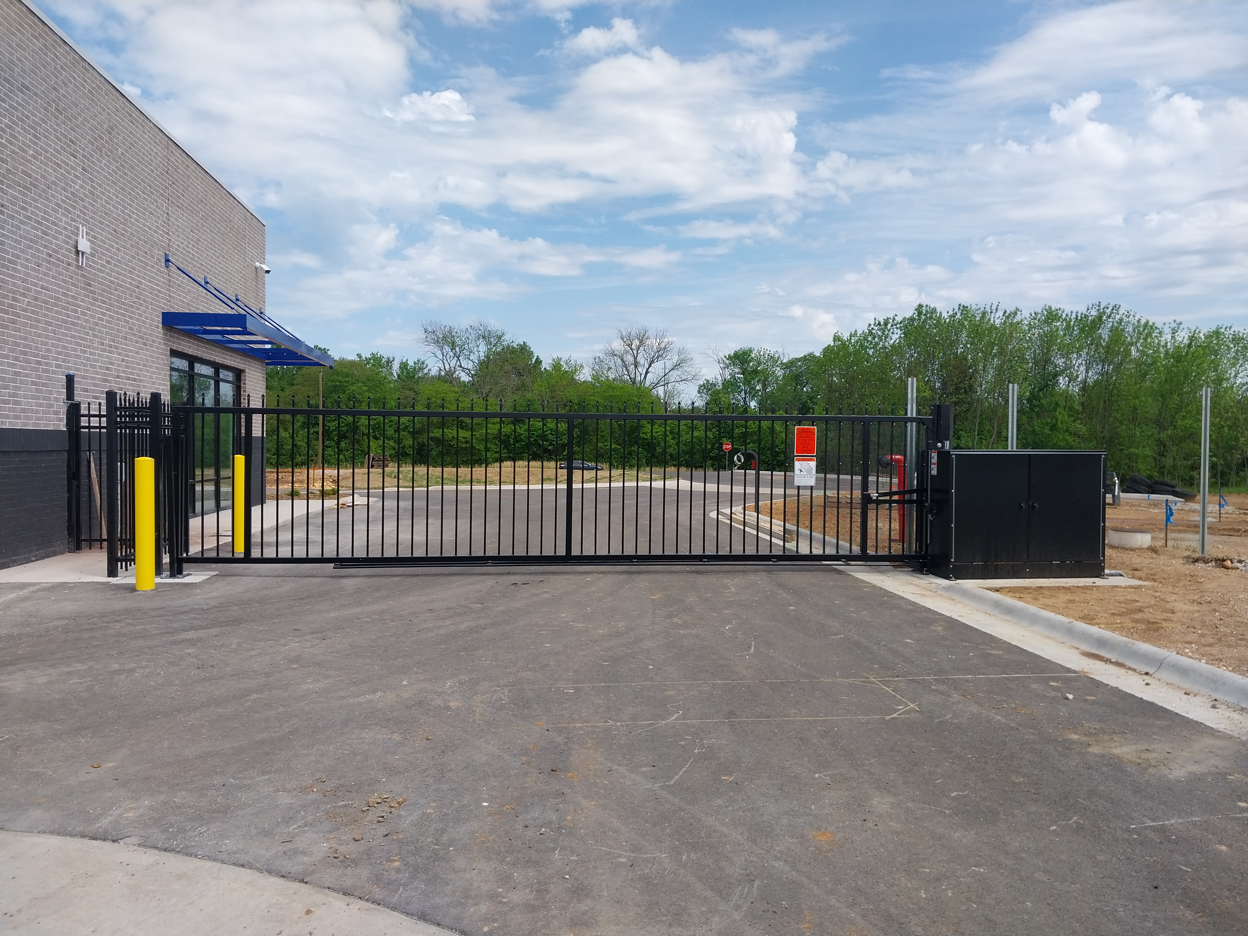 Commercial pivot gate installation in Centerton, Arkansas