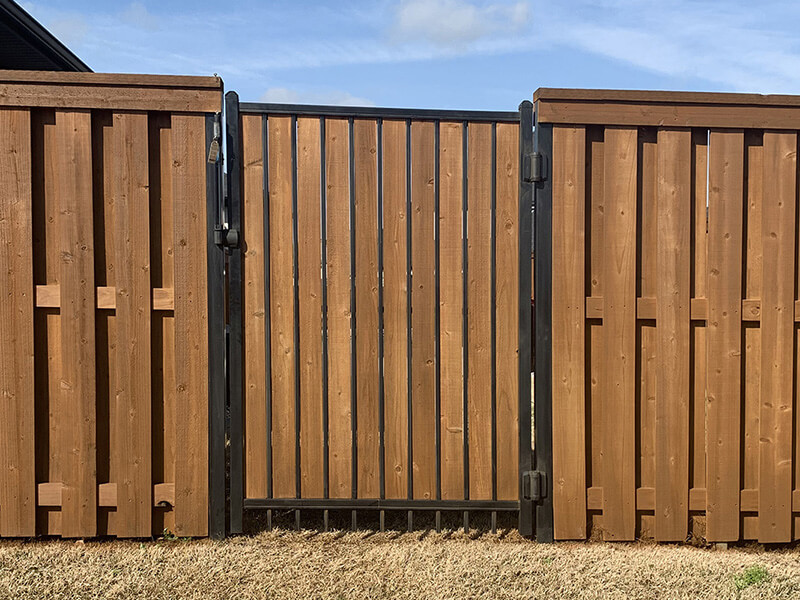 Cedar wood fence — Thomas Fence, Bentonville, Arkansas